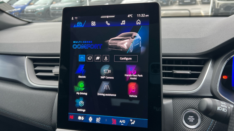 Renault Symbioz 1.6 E-Tech FHEV 145 Iconic Esprit Alpine 5dr Auto Hybrid Estate